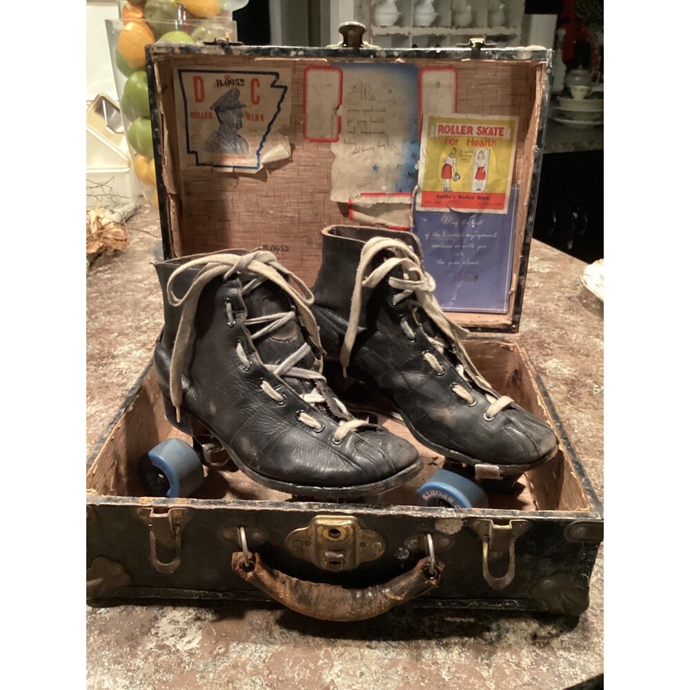 Vintage BETTY LYTLE Styled by HYDE Black  Roller Skates Men's 7.5 W/Case